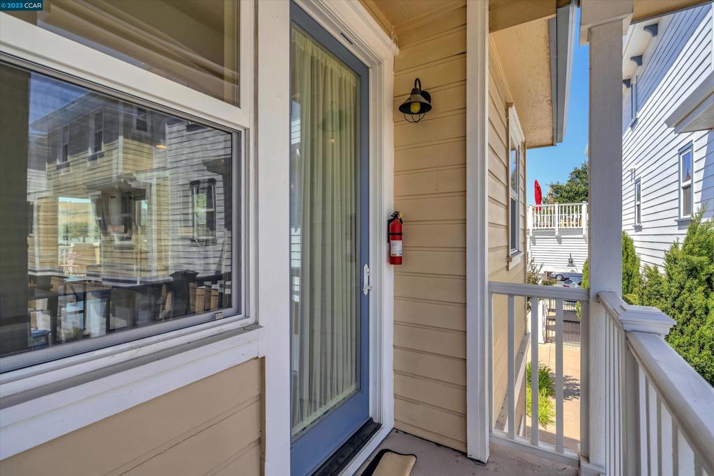 DOWNTOWN - Residential