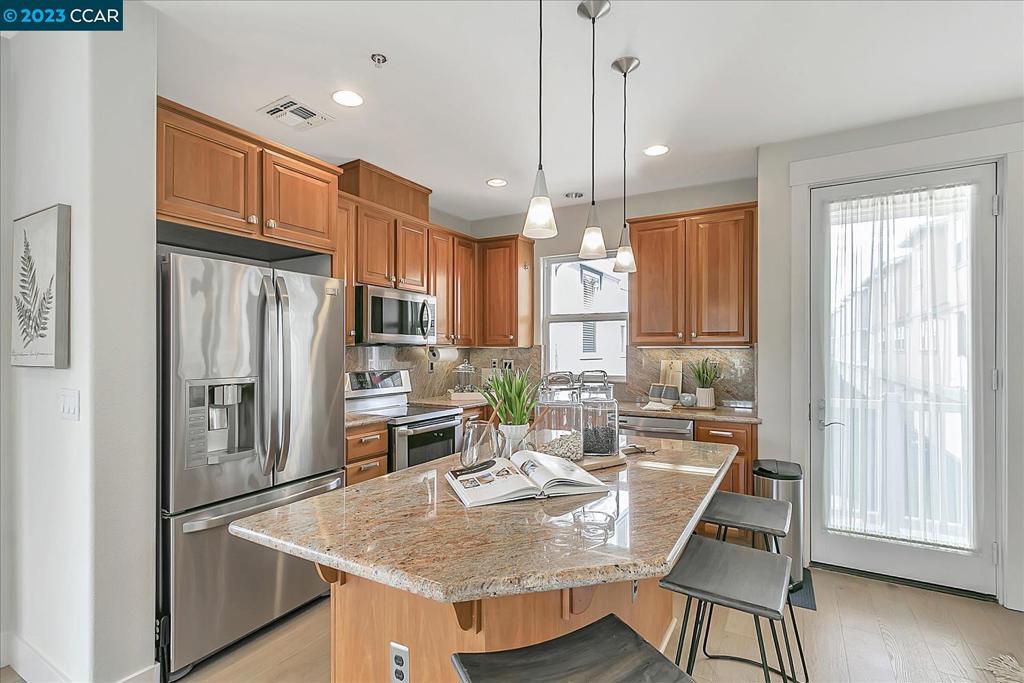 DOWNTOWN - Residential