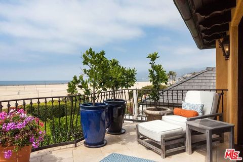 Tiny photo for 703 Palisades Beach Road, Santa Monica, CA 90402 (MLS # 25598631)