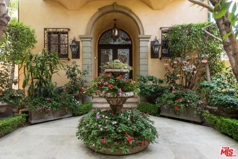 Tiny photo for 703 Palisades Beach Road, Santa Monica, CA 90402 (MLS # 25598631)