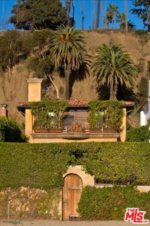 Tiny photo for 703 Palisades Beach Road, Santa Monica, CA 90402 (MLS # 25598631)