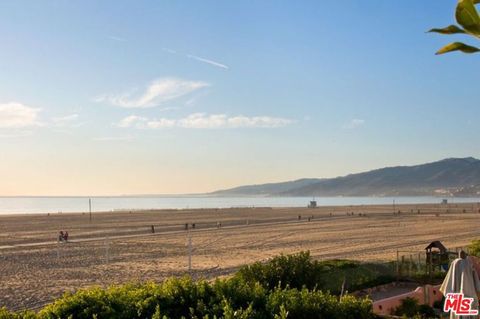 Tiny photo for 703 Palisades Beach Road, Santa Monica, CA 90402 (MLS # 25598631)