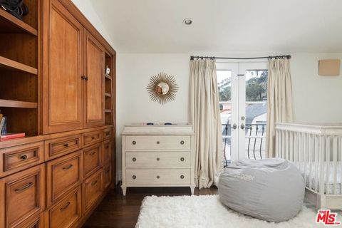 Tiny photo for 703 Palisades Beach Road, Santa Monica, CA 90402 (MLS # 25598631)
