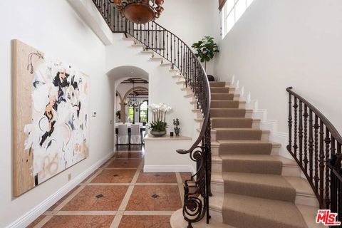 Tiny photo for 703 Palisades Beach Road, Santa Monica, CA 90402 (MLS # 25598631)
