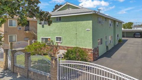Photo of 141 S 7th Street, Montebello, CA 90640 (MLS # DW26201290)