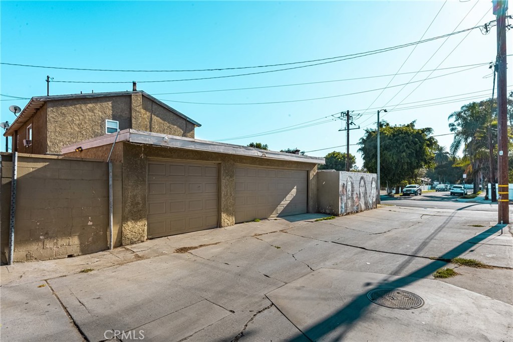 296 E Marker Street