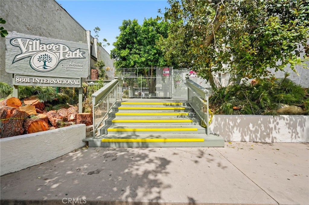 8601 International Avenue 234