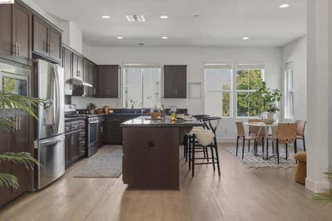Photo of 38182 Luma Ter TER, Newark, CA 94560 (MLS # 41140611)