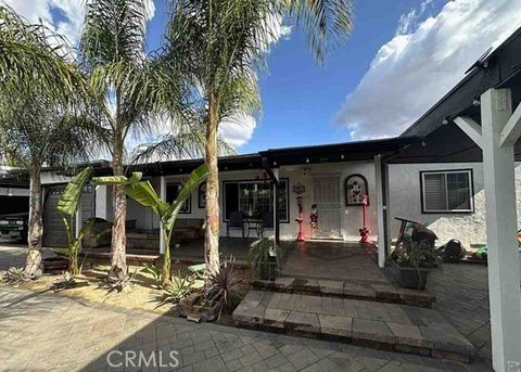 817 Sacramento Spring Valley CA 91977