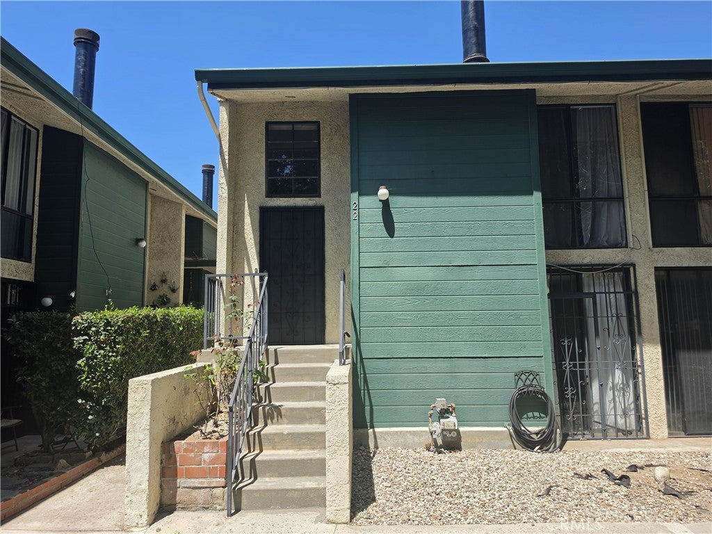 11107 Arminta Street 22, Sun Valley CA 91352