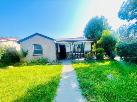 Photo of 15118 Gale Avenue, Hacienda Heights, CA 91745 (MLS # WS25251726)