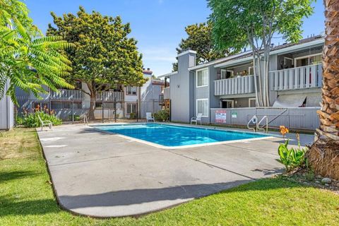 Tiny photo for 106 Rancho Drive #A, San Jose, CA 95111 (MLS # ML82049908)