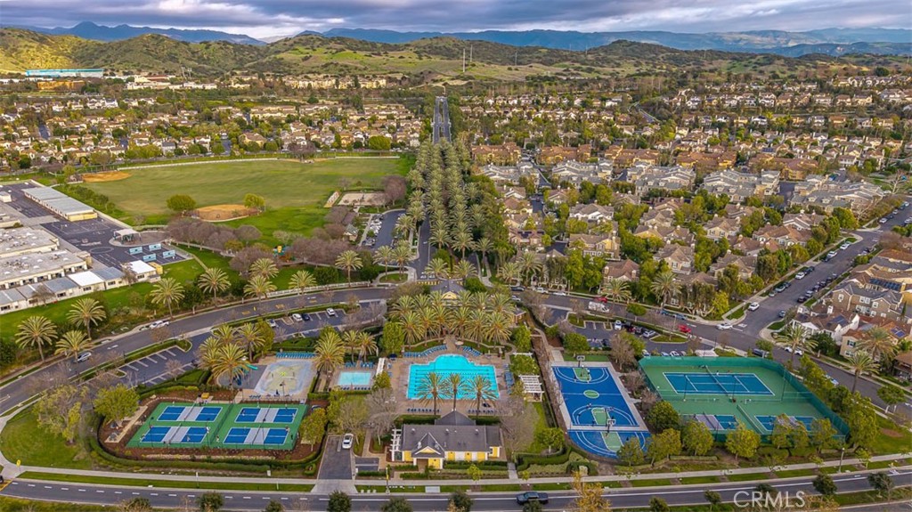 Rancho Mission Viejo, California, 92694, United States, 5 Bedrooms Bedrooms, ,4 BathroomsBathrooms,Residential,Active,2038210