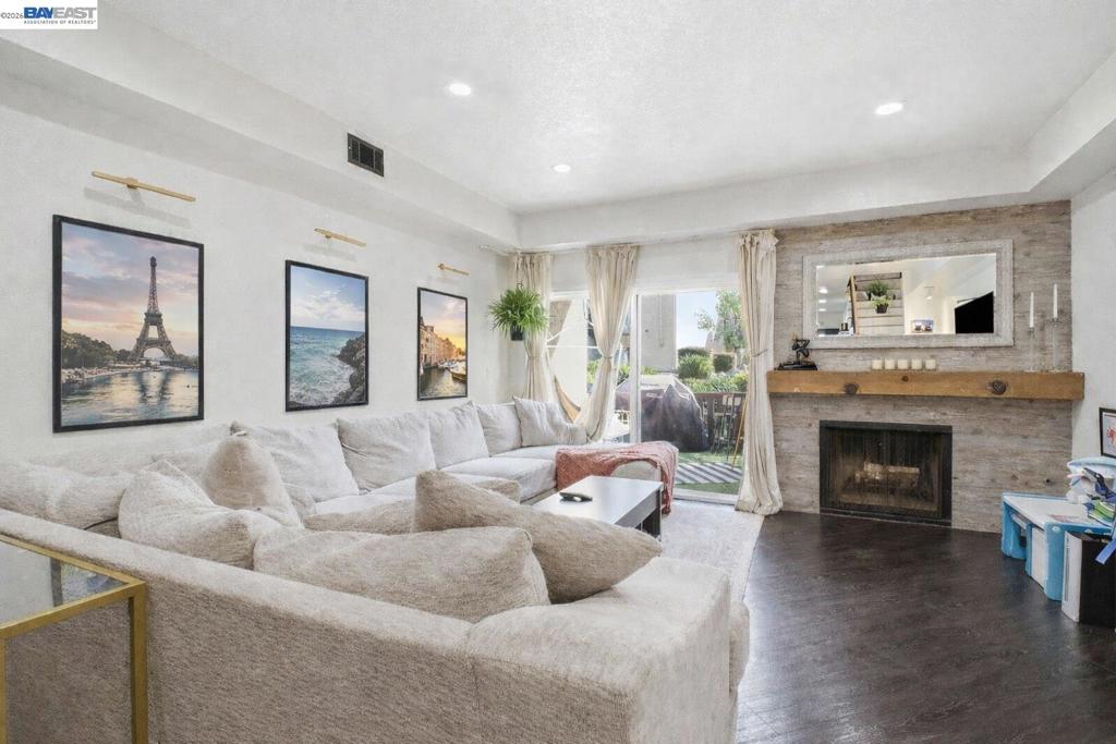 14404 Seagate Dr Dr