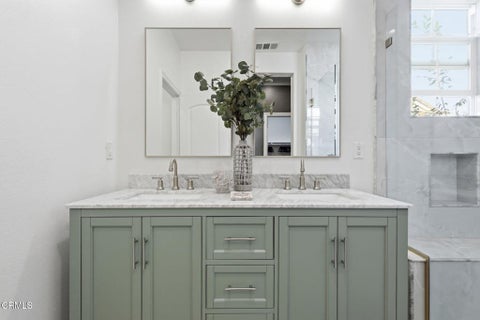 Tiny photo for 8265 Onyx Street, Ventura, CA 93004 (MLS # V1-39397)