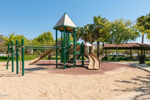 Tiny photo for 8265 Onyx Street, Ventura, CA 93004 (MLS # V1-39397)
