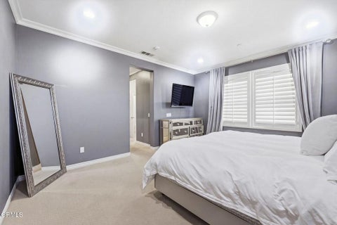 Tiny photo for 8265 Onyx Street, Ventura, CA 93004 (MLS # V1-39397)