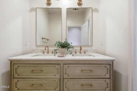 Tiny photo for 8265 Onyx Street, Ventura, CA 93004 (MLS # V1-39397)