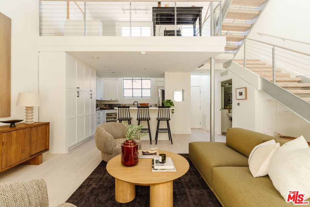 1254 24th Street 2