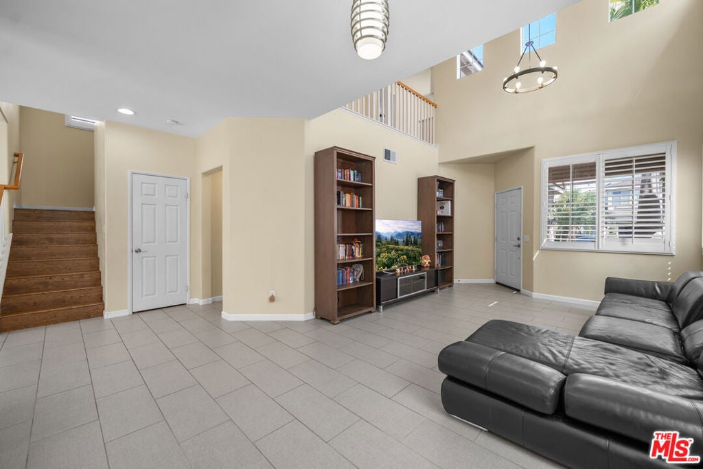 5451 Wildsage Place