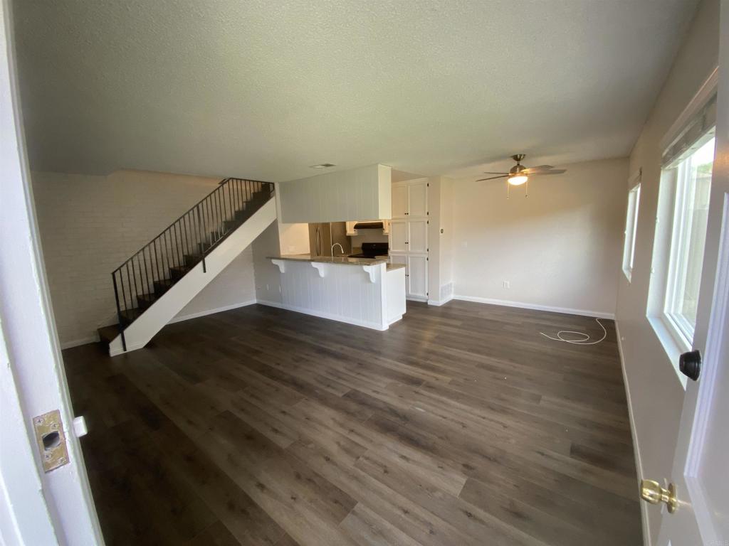 9847 Mission Vega Rd 3