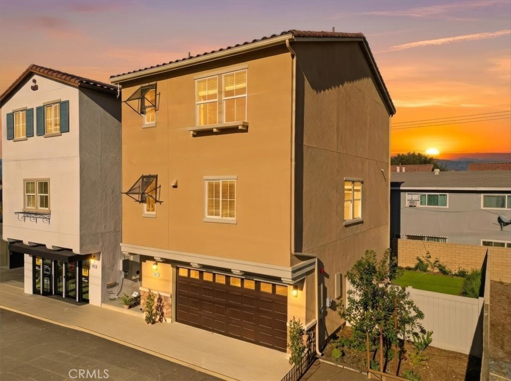 11427 Wildflower Lane