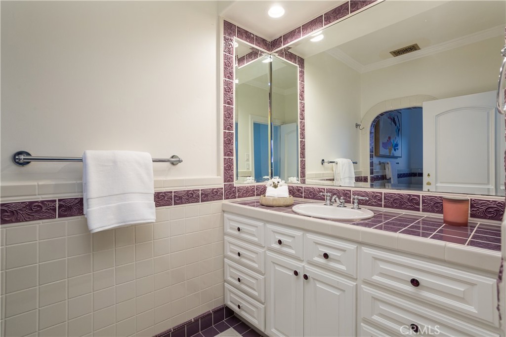 Lantern Village Central (LDC) - Residential Lease