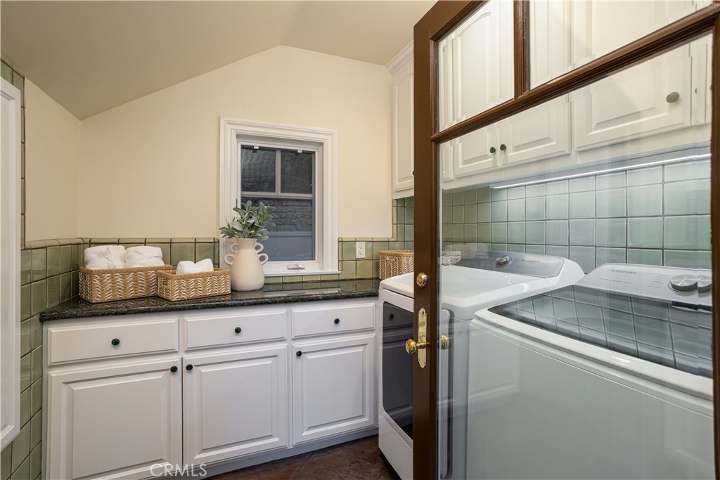Lantern Village Central (LDC) - Residential Lease