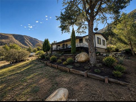 Photo of 216 Kearns DR, Bodfish, CA 93205 (MLS # SR26050773)
