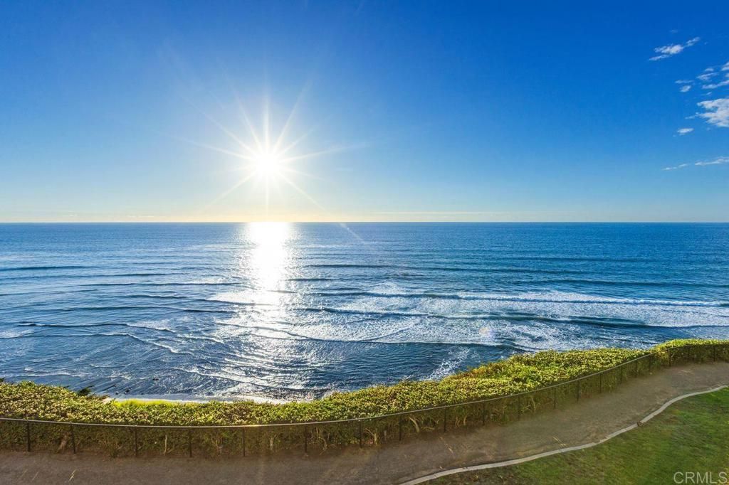 Photo of 369 W I Street, Encinitas, CA 92024 (MLS # NDP2511039)