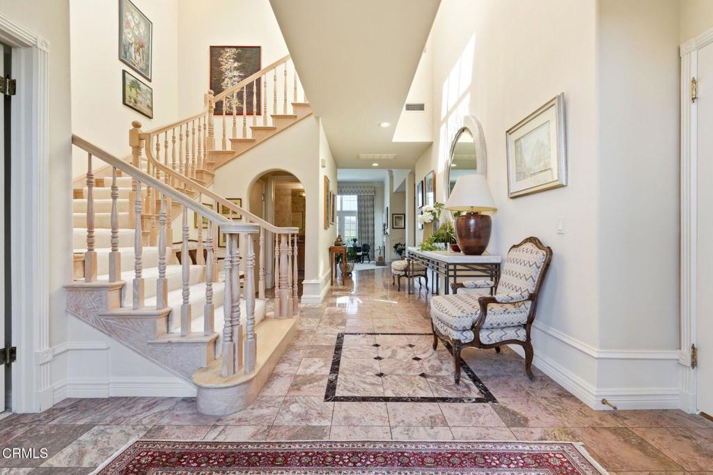 2317 Canyonback Road