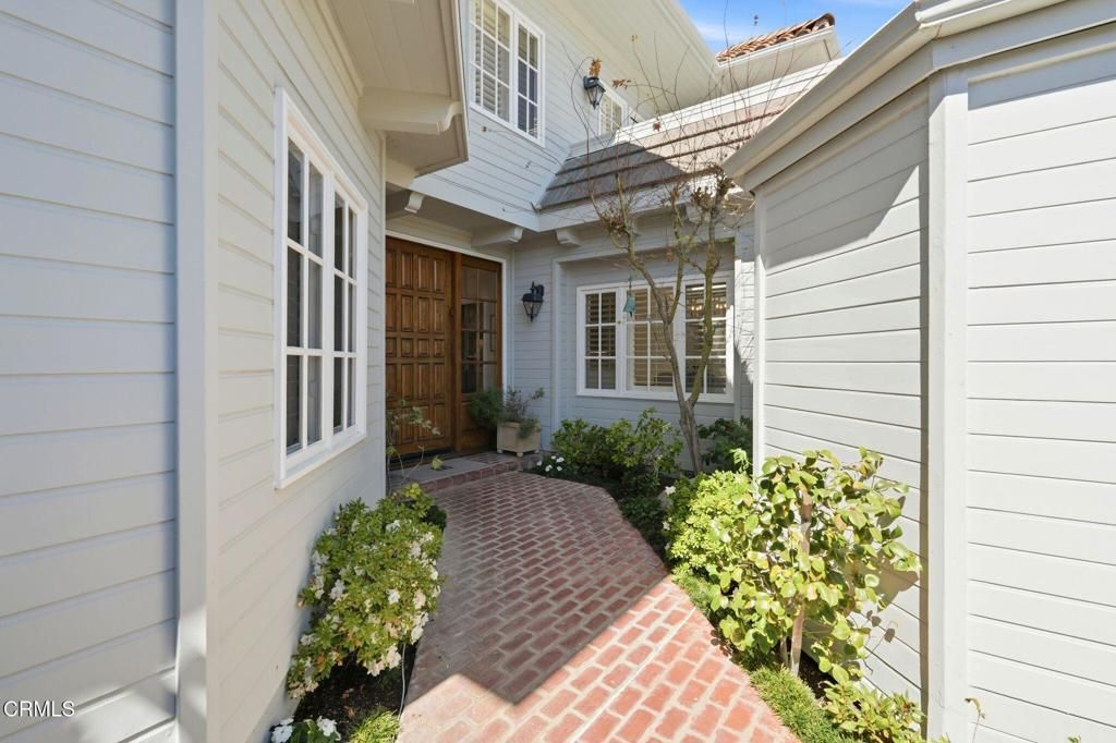 Photo of 2317 Canyonback Road, Los Angeles, CA 90049 (MLS # P1-26368)