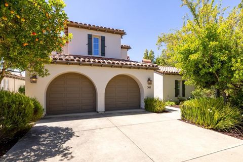 Photo of 302 Pasadera Drive, Monterey, CA 93940 (MLS # ML82047514)