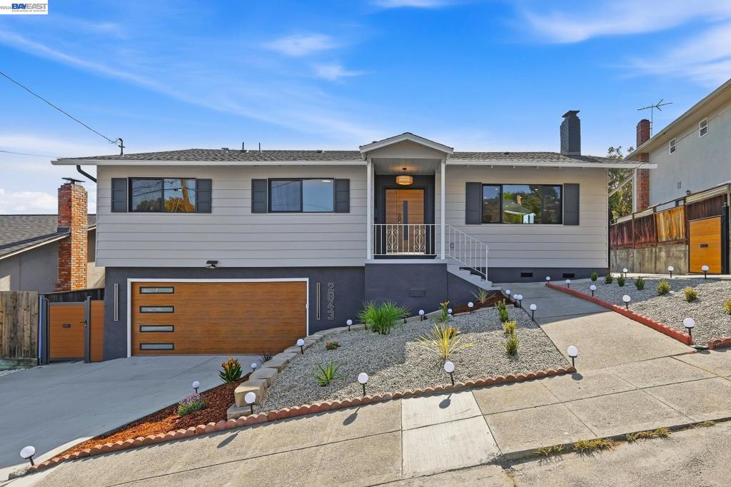 2843 Jennifer Dr