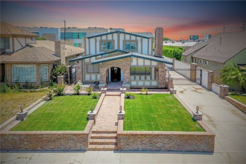 Photo of 5334 S Victoria AVE, Los Angeles, CA 90043 (MLS # OC26098683)