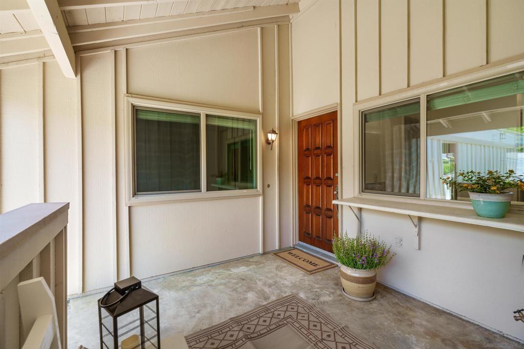 17465 Plaza Del Curtidor 207
