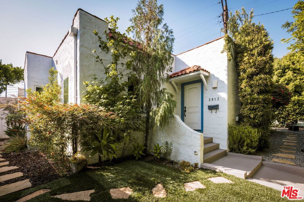 Photo of 2813 Herkimer Street, Los Angeles, CA 90039 (MLS # 26830457)