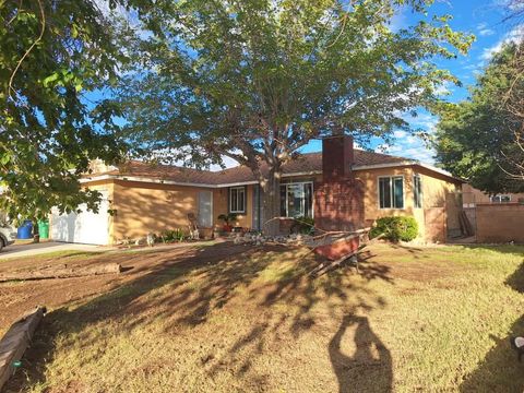 44140 Kingtree Avenue Lancaster CA 93534