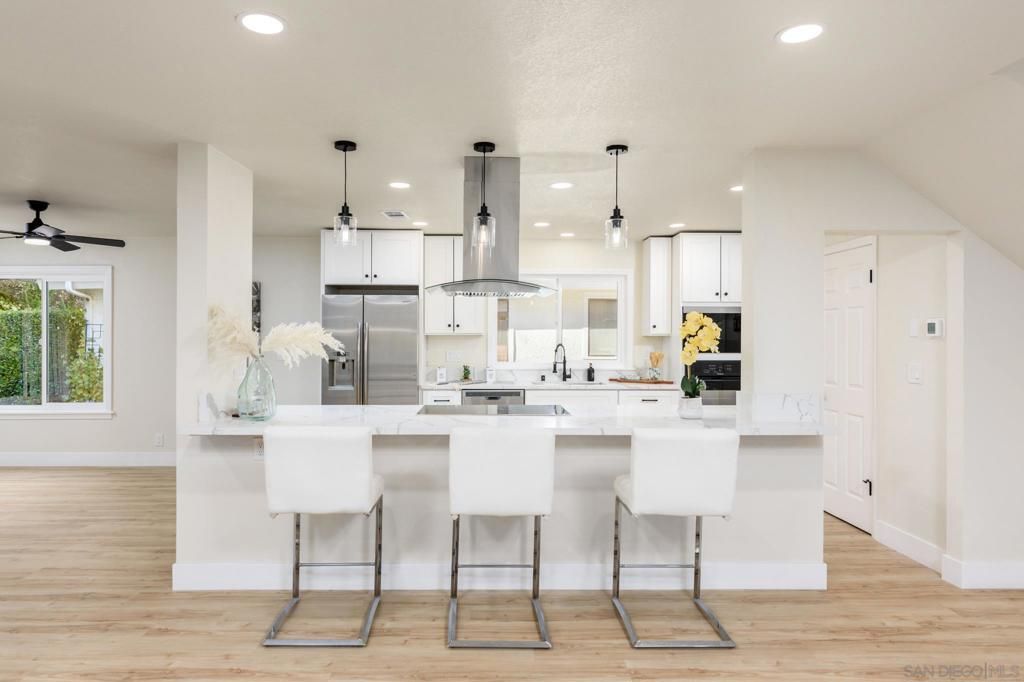 Photo of Escondido, CA 92026 (MLS # 250042529SD)