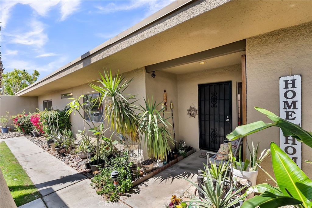 Rose Garden (33247) - Residential
