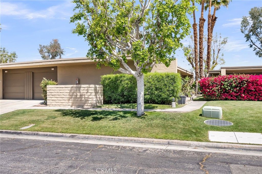 Photo of 1186 Tiffany Circle N, Palm Springs, CA 92262 (MLS # IV25234259)