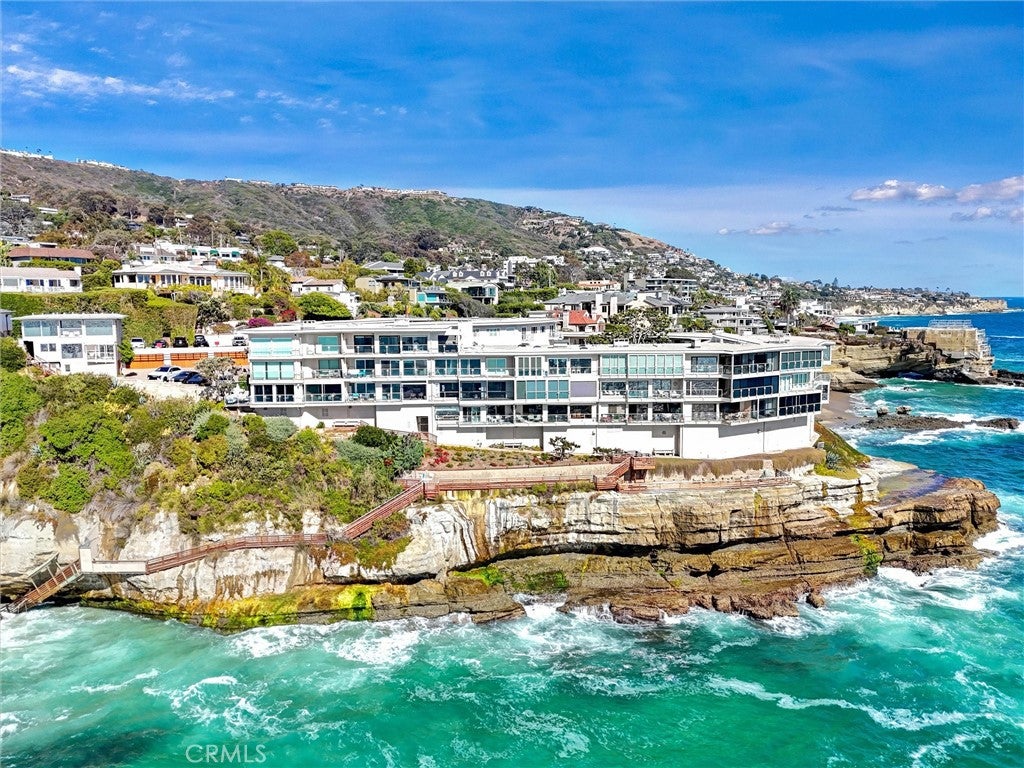 Photo of 31561 Table Rock DR #418, Laguna Beach, CA 92651 (MLS # OC26135304)