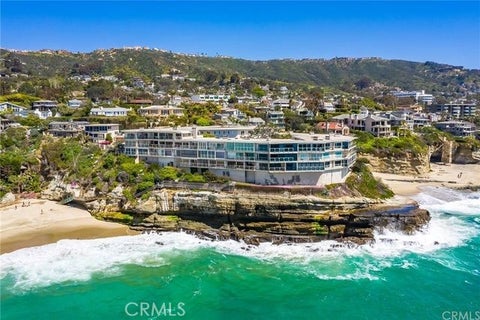 Photo of 31561 Table Rock DR #418, Laguna Beach, CA 92651 (MLS # OC26135304)