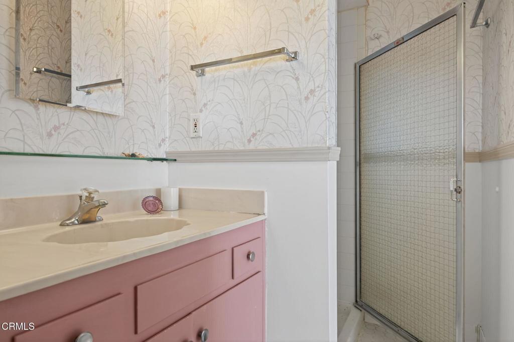 Las Posas Gardens - 2666 - Residential