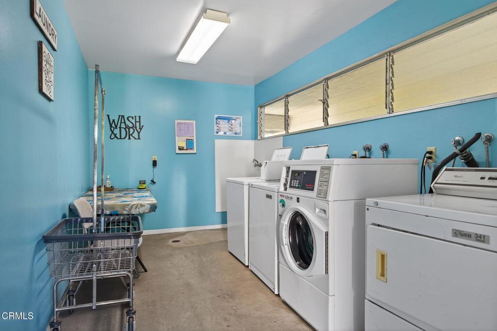 Las Posas Gardens - 2666 - Residential
