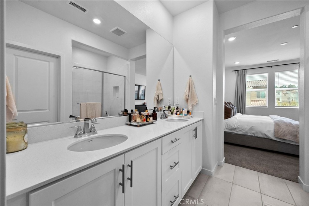 Averly at Bedford - Residential Lease