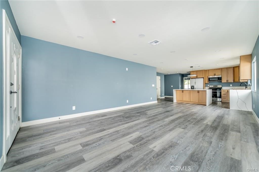 263 S 7th Street