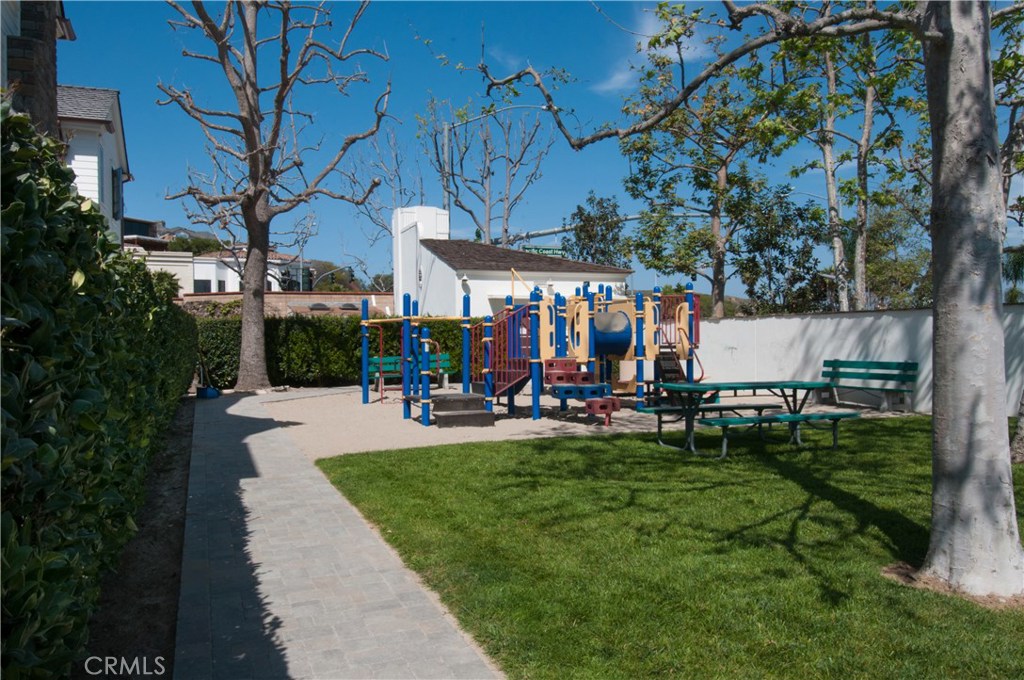 Bayshores (BSHR) - Residential Lease