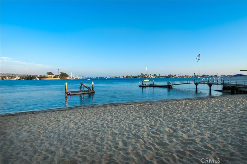 Bayshores (BSHR) - Residential Lease