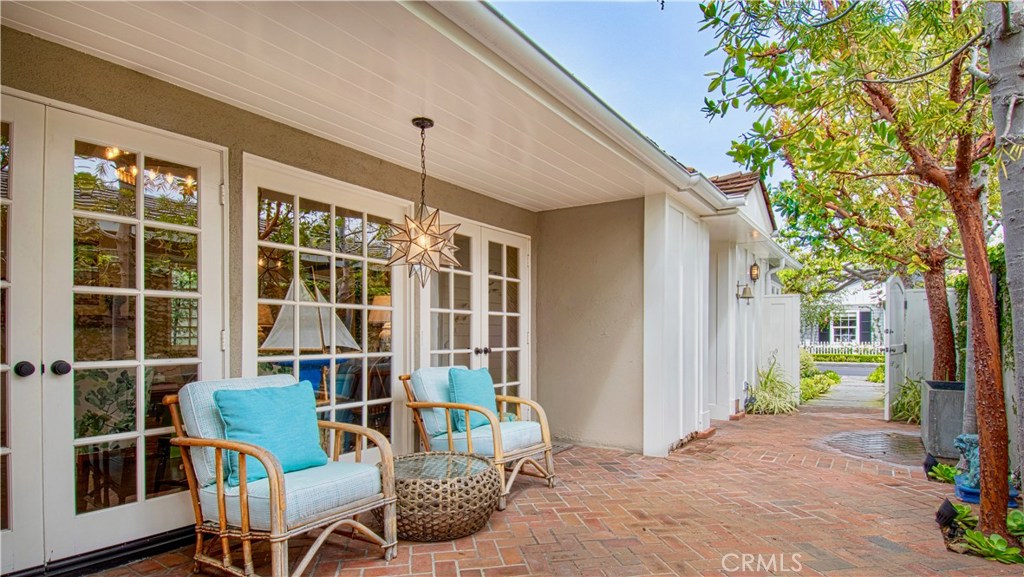 Bayshores (BSHR) - Residential Lease